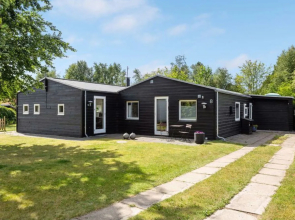 "Sigfred" - 1.5km from the sea in NE Jutland