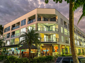 Ramada Suites By Wyndham Seafront Coral Coast