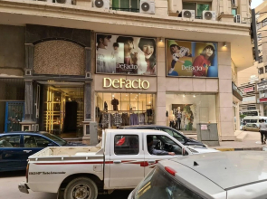 Spacious Executive Luxury Apartment With Balcony