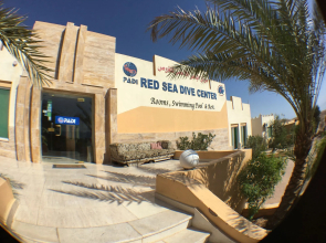 Red Sea Dive Center - Hotel & Dive Center