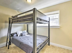 Fort Walton Beach Vacation Rental w/ Fire Pit