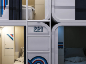 Хостел Ostelzzz 