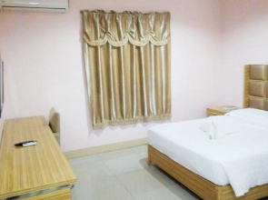 Meaco Royal Hotel-Legazpi