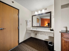 Americinn Ames