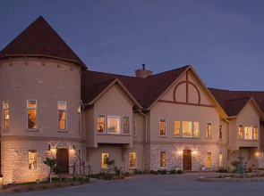 Goldmoor Inn