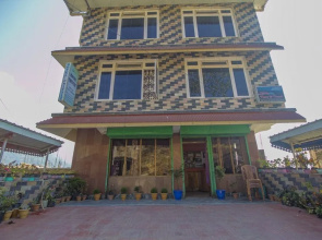 OYO 23588 Hotel Chittiz