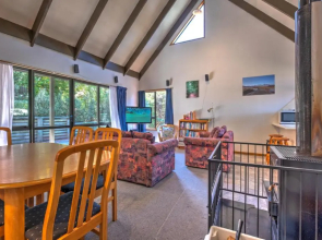 18b Alpine Avenue