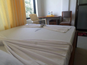 Flamingo Garden Inn & Hotel