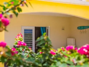 Courtyard Village Bonaire