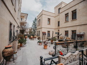 Royal Stone Houses - Goreme