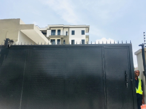 De-Golden Quest Apartment