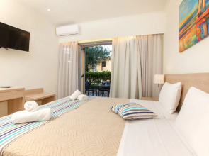 Passas Mare Apartments & Studios