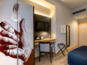 Отель Holiday Inn Bologna Fiera