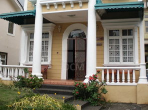 Villa Kota Bunga Peony