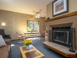 Sapphire Resorts at Olympic Village, Olympic Valley, USA