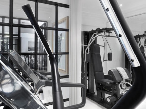 Schlosshotel Berlin By Patrick Hellmann