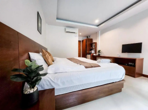 Diana Pool Access Phuket