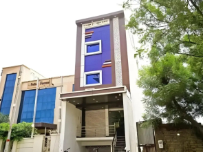 Hotel The Kamla Palace by OYO Rooms