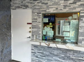 Hotel O Miami Inn & Suites Chicago Midway Airport
