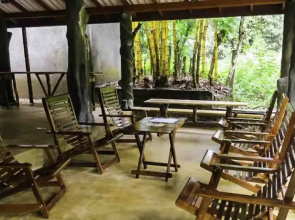 Yoho Sinharaja Birders Lodge