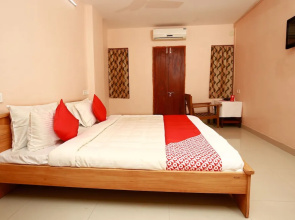 OYO 10259 Hotel Safa INN