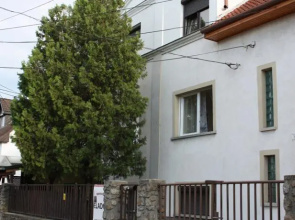 Andi Apartman