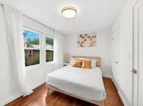 Modern Comfort in the Heart of NYC