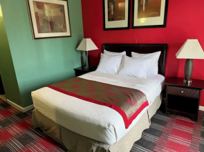 Albany Plaza Hotel