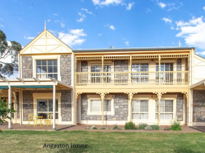 Angaston House