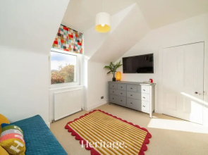 Sunnybrae House Seaside Family-friendly Getaway in Stonehaven With Hot Tub