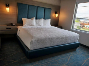 Salish Inn