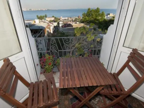 Rota 2nd Floor guesthouse