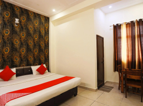 OYO 49660 Hotel Green Grapes