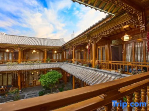 Shaxi Half Homestay
