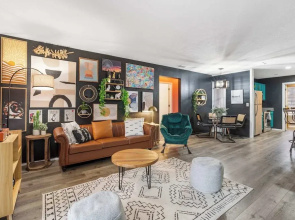 Marilyns Modern Hideaway A One-of-a-kind Find!