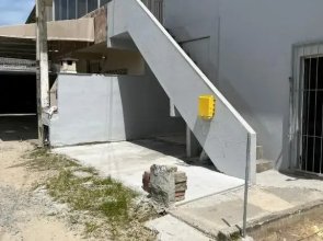 Hospedagem 20m da praia.