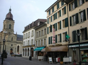 Hotel De Savoie