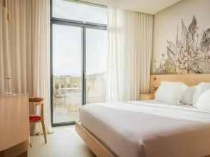 45 Times Barcelona Hotel