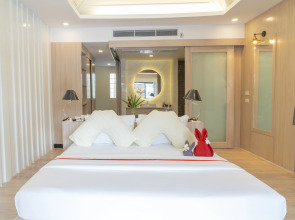 Grand Jomtien Palace Hotel