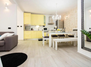 Apartments Satis