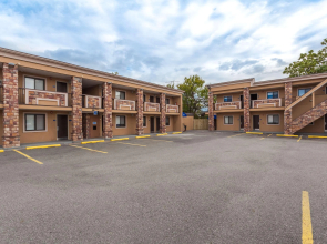 Travelodge by Wyndham South Hackensack