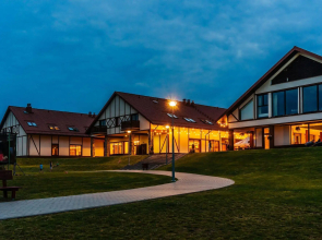 Mikolajki Resort By Desilva