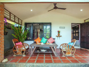 House 4 People sea View 100 m From the Beach