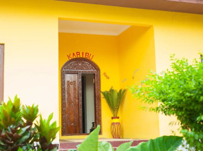 Bwejuu Beach Palm Villa Annex