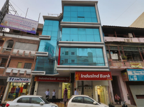 OYO 6949 New Rajdhani Hotel