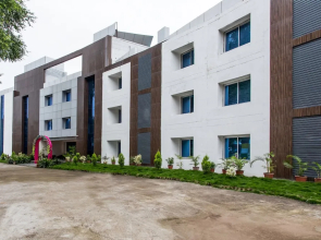 OYO 18440 Shri Ramkrishna Bagh