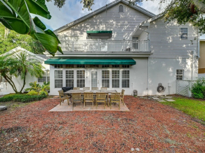 Palm Harbor Vacation Rental: 7 Mi to Beach!