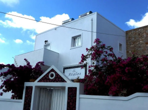 Atalos Hotel, Apartments & Suites