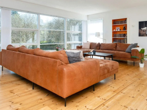 Gorgeous Holiday Home in Ebeltoft with Hot Tub