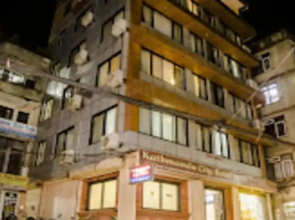 MeroStay 206 Hotel KU
